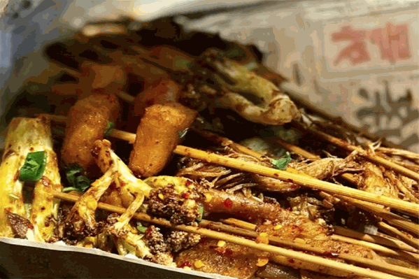 乐彡二荆条油炸串串