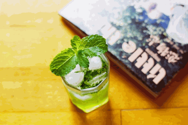 森绿奶茶铺