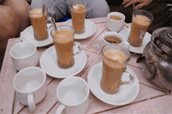 左右奶茶 左右奶茶