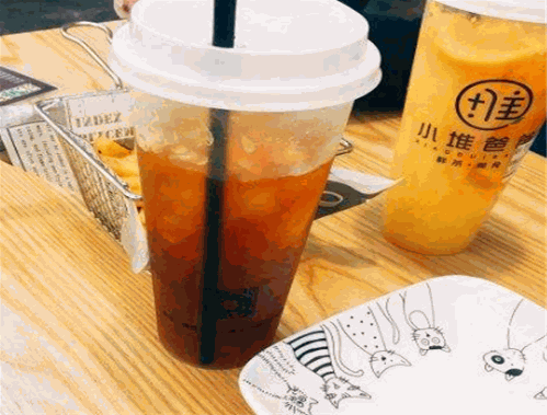 小堆爸爸奶茶