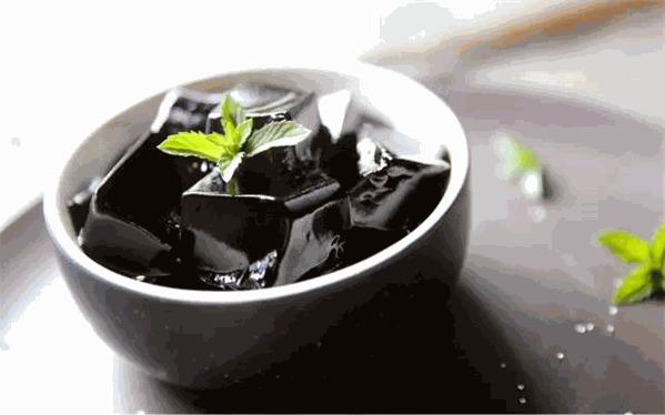 品逅烧仙草