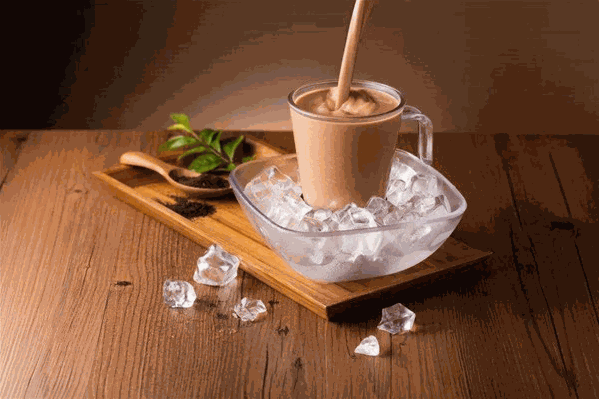 摇一摇奶茶店