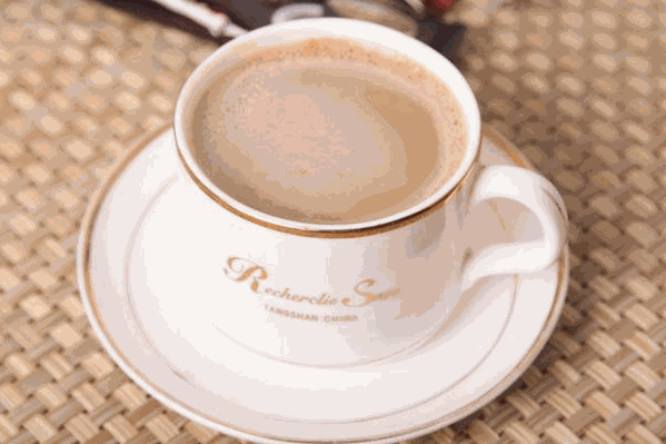 再遇见奶茶