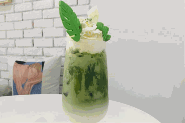数码宝贝奶茶