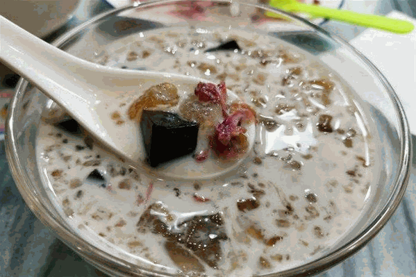 东记糖水 东记糖水