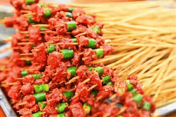 尖嘴喉舌特色串串