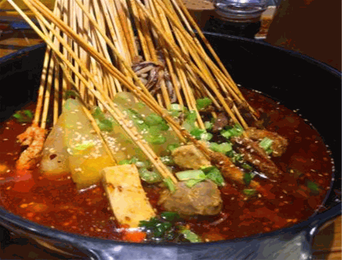煮场成都串串香