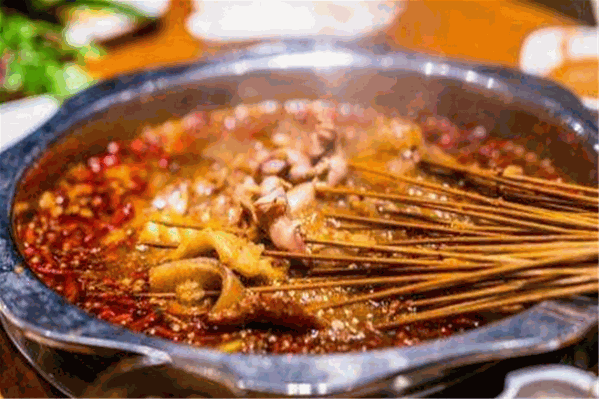 巴精爆火串串