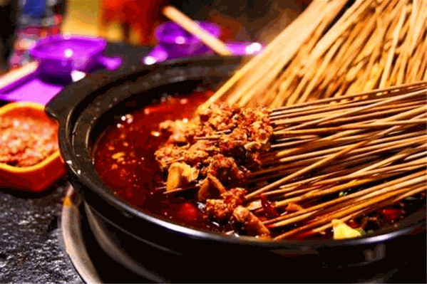 砂锅串串加盟：一场美食盛宴背后的商业新风尚