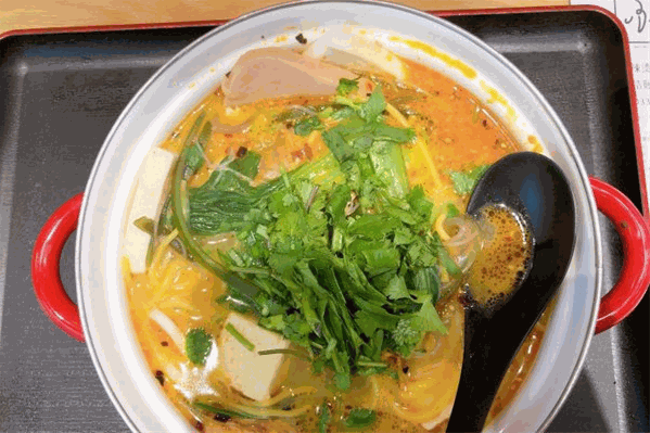 中三元麻辣烫