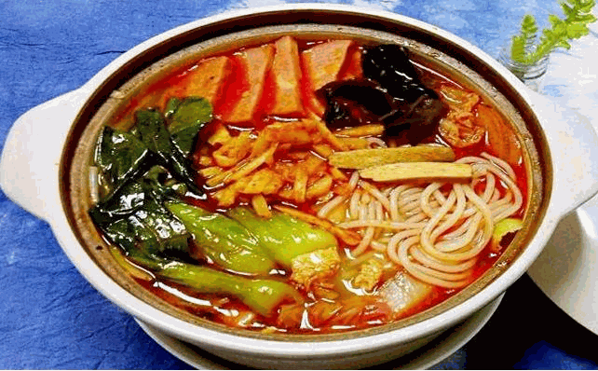 小牛忙麻辣烫