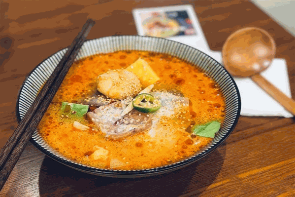 小牛忙麻辣烫