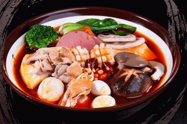 鸿运川香麻辣烫