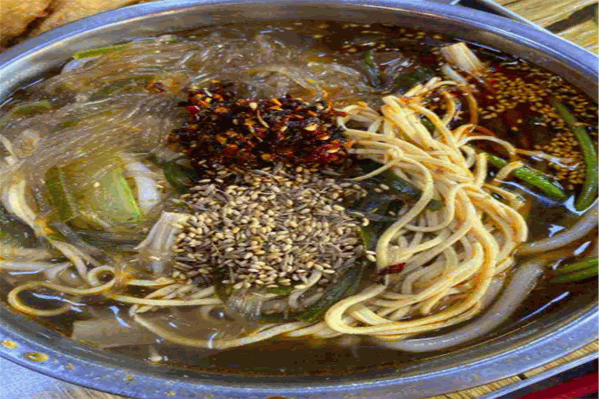老铁老式麻辣烫