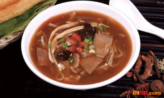 杨孝业胡辣汤