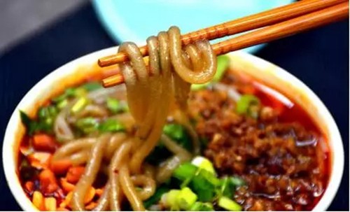六哥酸辣粉