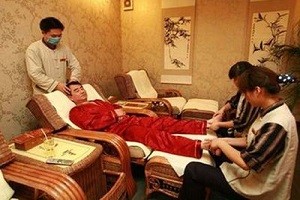 龙之都男士美容院