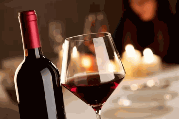 确保品牌葡萄酒加盟店稳定发展的经营策略