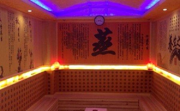 帝逸嘉
