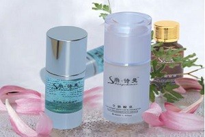 尚诗曼