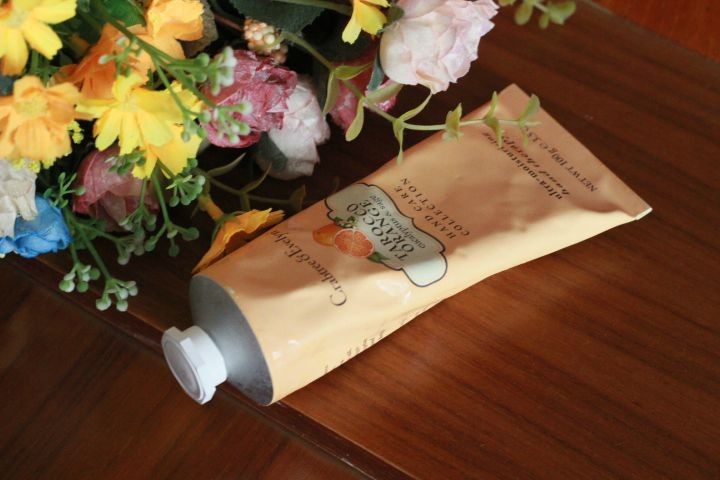 褒曼化妆品 褒曼化妆品