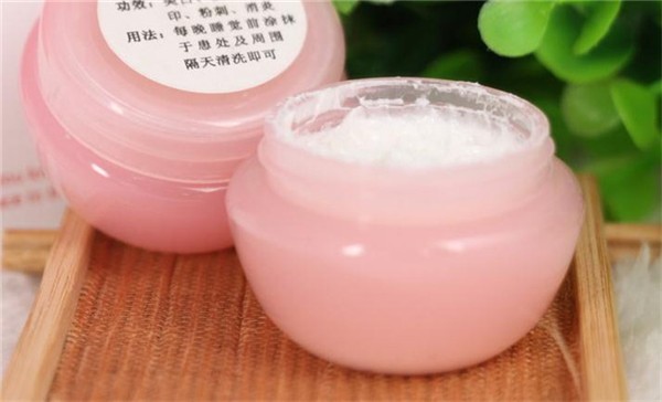 霞丽化妆品