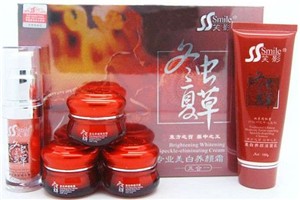 冬虫夏草美白嫩养颜五合一