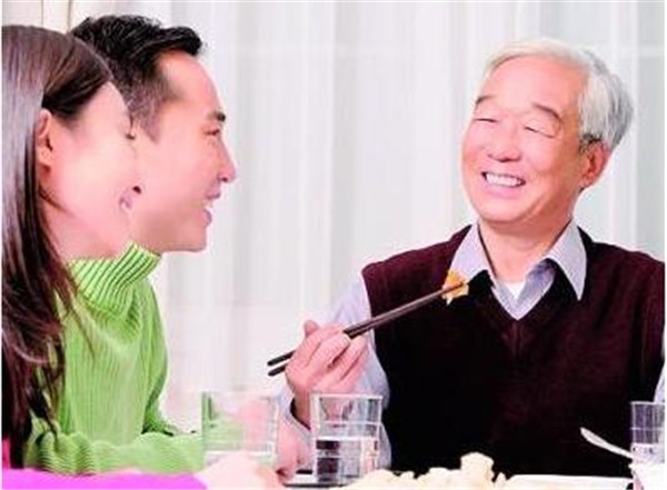 黄精蝮蛇丸 黄精蝮蛇丸