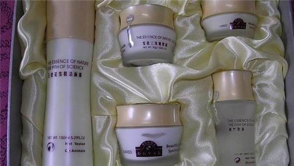 欧俪娅化妆品