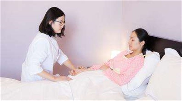 阿依妈妈母婴服务