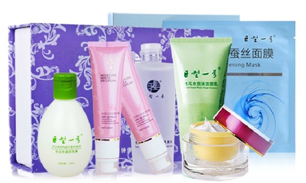 晨钟巨型一号化妆品